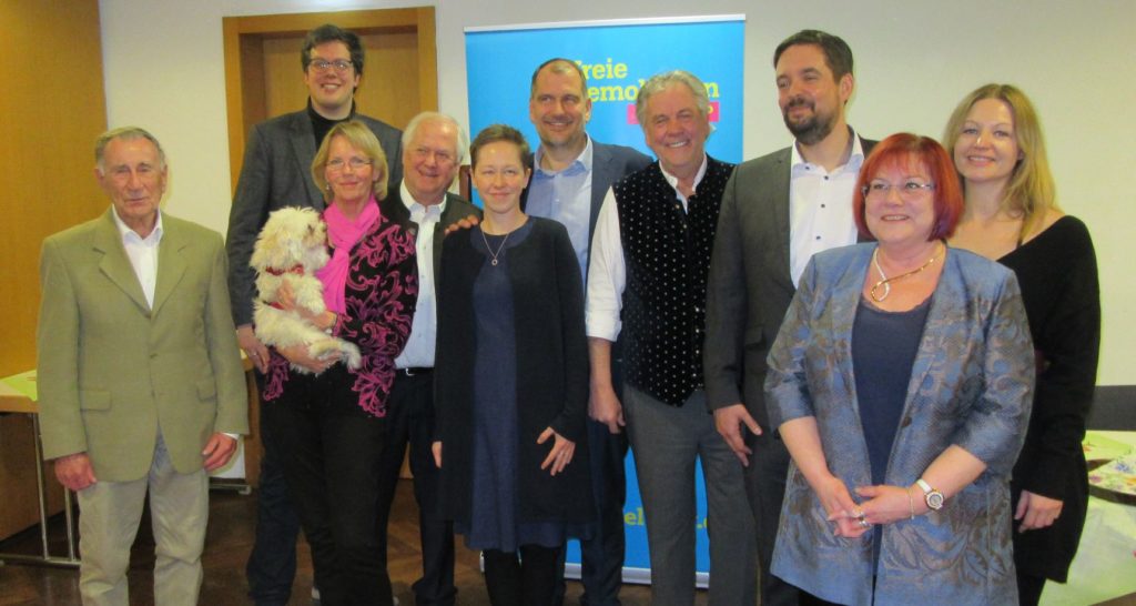 Gruppenfoto, v.l.n.r.: Dr. Prigge, Dr. Köhler, Fr. Golling, Hr. Fuhrmann, Fr. Terwey, Hr. Terwey, Hr. Duin, Dr. Lechner, Fr. Reuter, Fr. Lechner